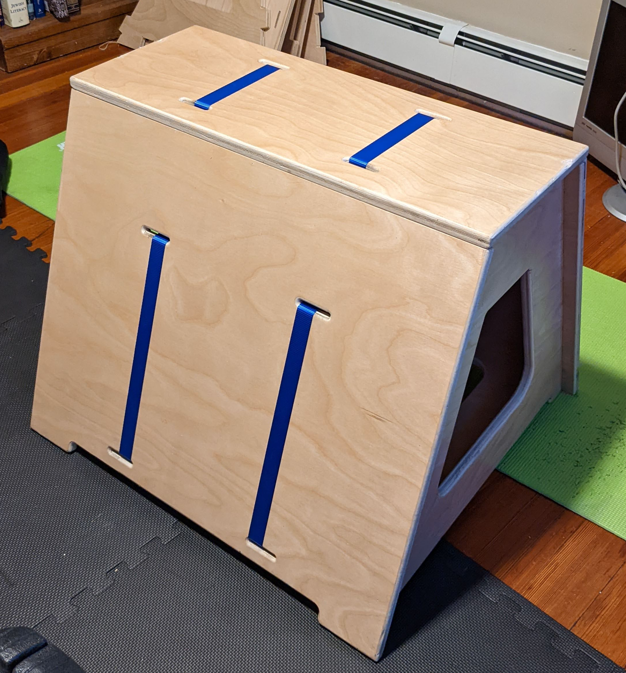 QuickBox: The Pop Up Parkour Obstacle